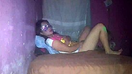 Amateurs Give It Rhythm On Webcam!