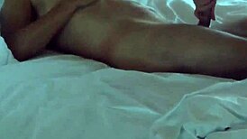 Very Hot Amateur Threesomes Featuring Blowjob