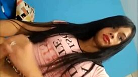 Teen Ladyboy Explores Her Beauty