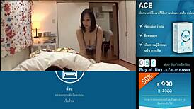 Äitipuoli himoitsee isoa kyrpää kovassa kohtauksessa