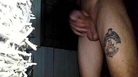 Punheteiro De Plant�o Com Suas Punhetas Do Dia