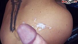 Wow! Donna tedesca matura capelli neri si fa inchiodare incontro sesso auto pubblico! Che cavalcata selvaggia!