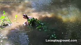 British milf fingering outdoors in the wild