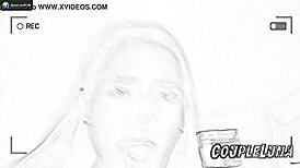 coupleluna squirted in my hand having orgasms