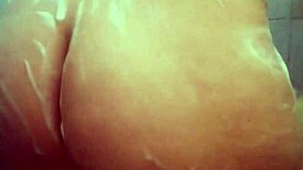 Kamera Tersembunyi Tangkap Isteri Onani Kuat Di Atas Katil