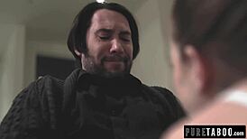 Tommy Pistol ostro rżnie dupę seksownej cyborgini z głębokim lodzikiem i hardcorem