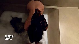 Follandome A Mi Hermana En La Ducha Corriendome En Su Boca - Amantiscouple