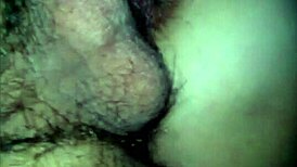 Super vlažna, stvarno me pali ova analna scena