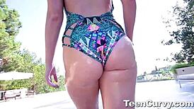 Harley Jade Blows Then Gets Stuffed Doggy