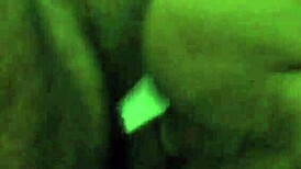 Яко я чукат в дупето. Обожава всяка секунда.