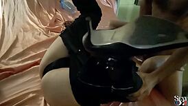 French amateur in leather gets spanked