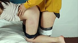 Webcam Model With Big Ass Gets Fucked Live By Best Friend