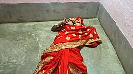 indian housewife suhaagraat gets dirty at home