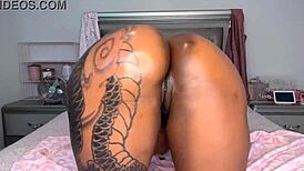 you know, this big oiled ass gets worshipped in a casual way. it's all about that fat ass