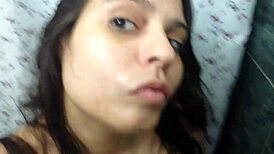 Ginger Paris Pissing Fast in Toilet, What a Sight!