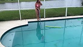 Gorgeous Latina maid La Paisa cleans pool, sucks dick, caught by neighbor in POV