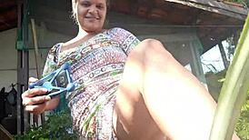 Paty Bum Bum masturbates to orgasm in virtual date 😍