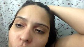 Ginger Paris Pissing Fast in Toilet, What a Sight!