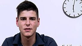 Hardcore hunk sucking cock in gay arse drilling