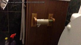 Ginger Paris Pissing Fast in Toilet, What a Sight!