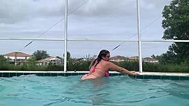 Gorgeous Latina maid La Paisa cleans pool, sucks dick, caught by neighbor in POV