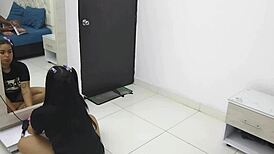 que rico follar por primera vez con mi padrastro me trata como toda una perra-highlight-