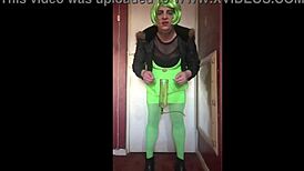 The shy crossdresser freshly squeezes juice