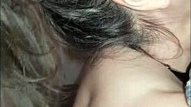 ทาสรับน้ำแตกอมควยในเซสชั่น BDSM กับโสเภณี