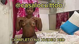 Gorgeous Ebony Wife Shows Off Her Beauty!