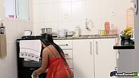 eu acordo cedo só pra pegar um café quente com ele ☕