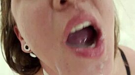 I'm Betty Foxxx with my bubble butt in extreme dp