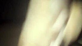 Se Masturba A Media Noche Casero