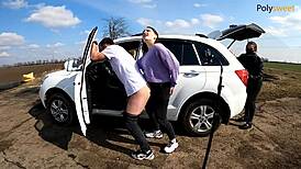 يا إلهي لا أصدق... تم القبض علي أمارس الجنس في العلن مع رجل مطعوم!