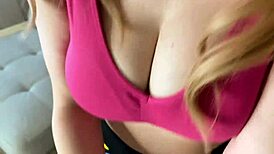 I Paid The Courier With Sex And A Blowjob