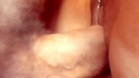 follada intensa en la cocina con gemidos y orgasmos