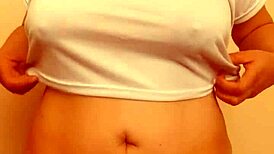 quick lil sesh with melania, so hot! 🔥