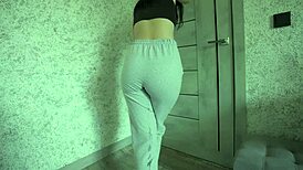 Free Petite Teen Desperation Pee Homemade