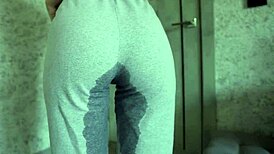 Free Petite Teen Desperation Pee Homemade