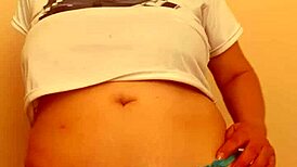 quick lil sesh with melania, so hot! 🔥