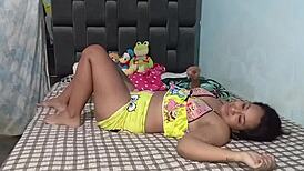 היי, ככל שאנחנו מתגעגעים יותר, הסקס הלסבי פרוע יותר עם החברה הכי טובה שלי!