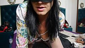 hey milfycalla, how’s that huge squirt and wild pussy play?