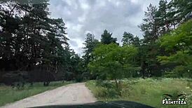 Θετή αδερφή, πιπιδιά στο αμάξι για δημόσιο χύσιμο λαιμού