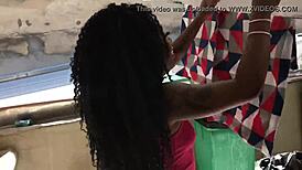 Putaria na Lavanderia em Plena Luz do Dia, Veja o Rolê no Red