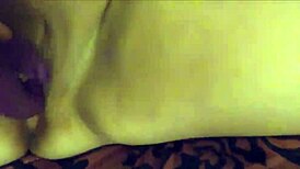 Watch this BBW use vibrator on her huge pussy?