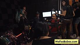 Sexy Brunette With Spectacul Big Natural Boobs Fucked During Live Concert - Nia Bleu Brett Maker