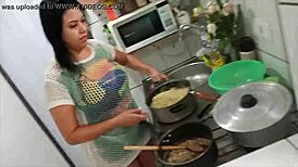 Sarah Rosa Cozinha Sexy Macarr�o Sensual