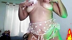 I'm just a horny 18+ girl who loves spanking and playing with my tight ass