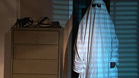 hei, tsekkaa tää seksikäs alaston halloween-pimu nyt!