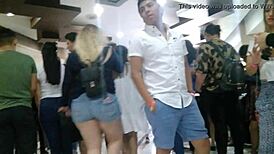 found this irresistible nalgona in leggings