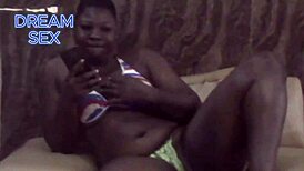 This curvy babe gives a freestyle blowjob to a big cock!